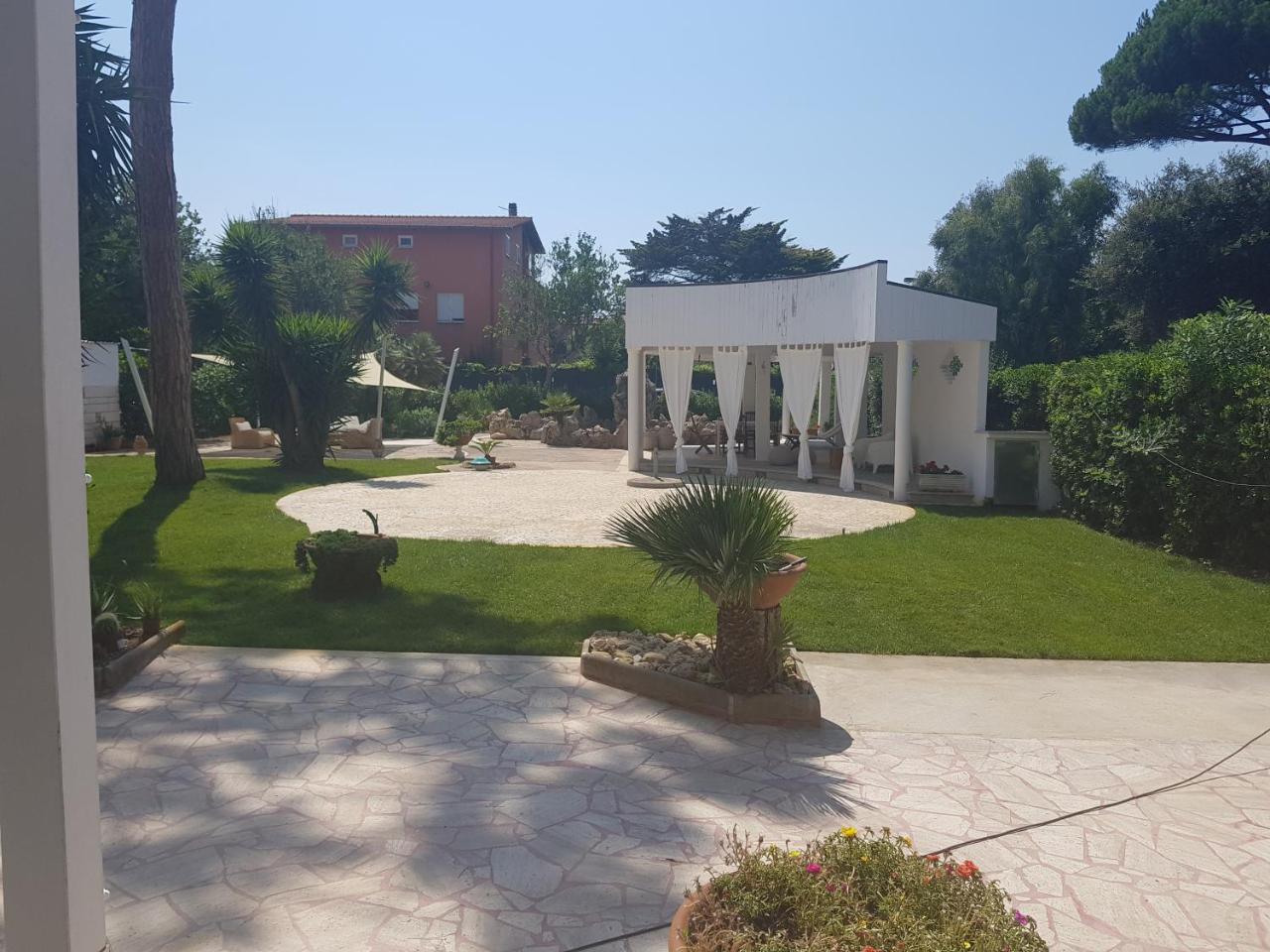 Golden Beach Residence Фрегене Экстерьер фото