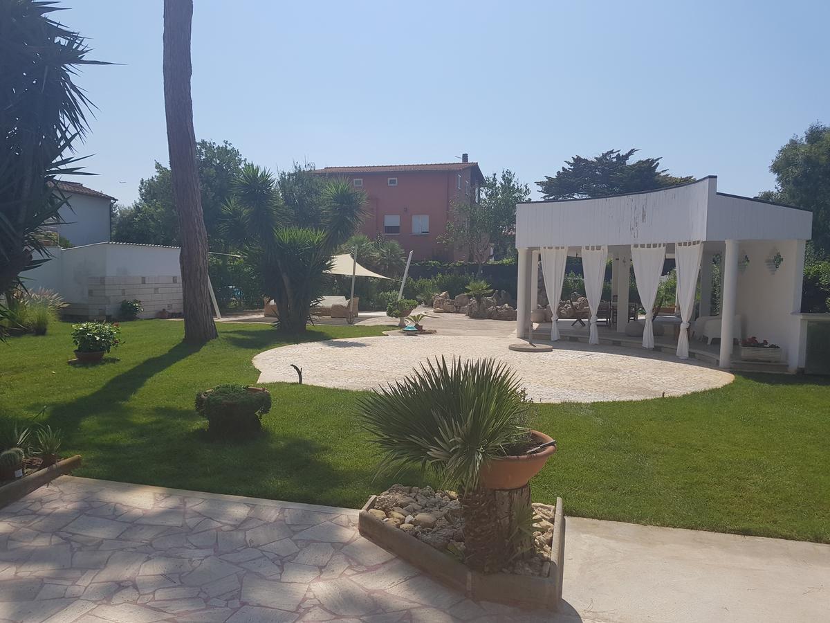 Golden Beach Residence Фрегене Экстерьер фото
