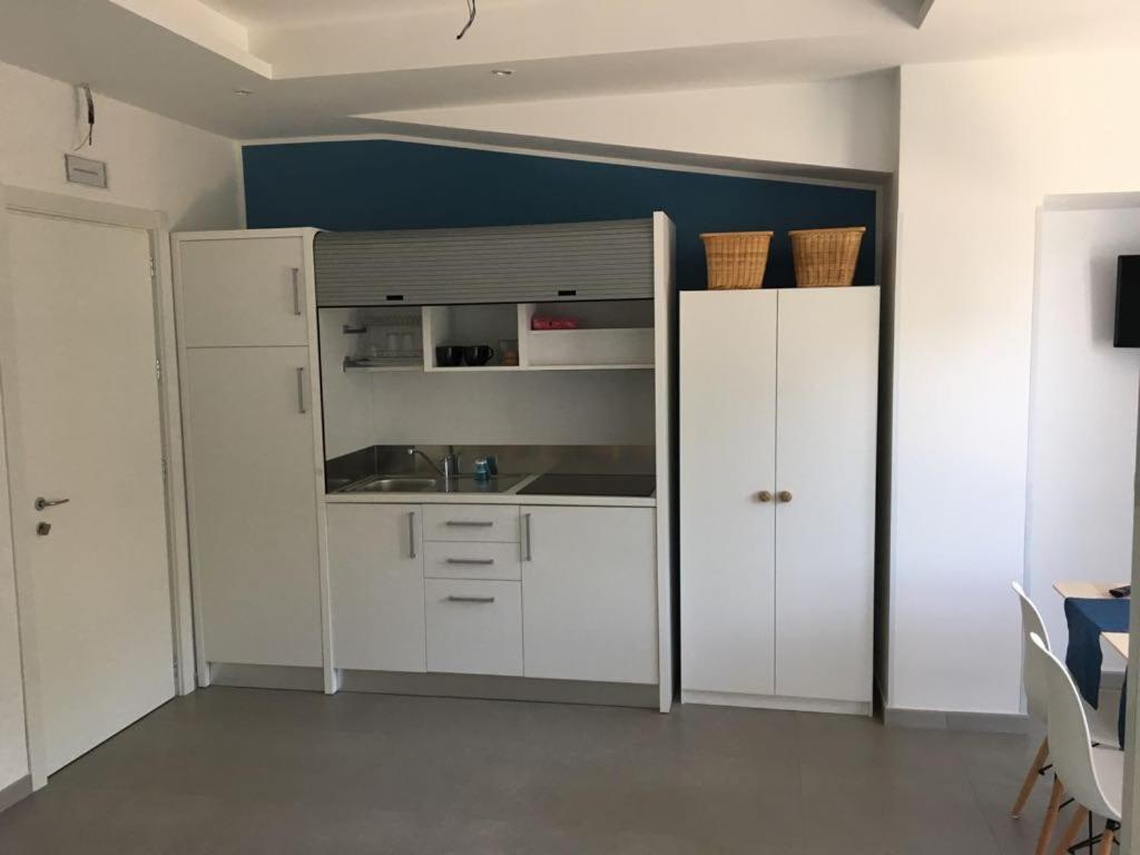 Golden Beach Residence Фрегене Экстерьер фото